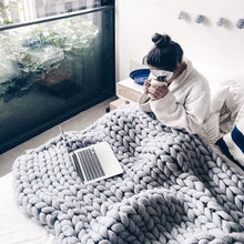 Load image into Gallery viewer, Chunky Knit Blanket