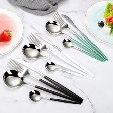 Load image into Gallery viewer, Minimalist Cutlery Set
